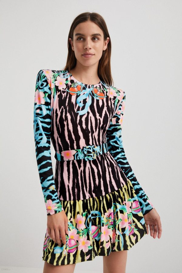 Krótka dopasowana sukienka w zebrę - MATERIAL FINISHES - XL